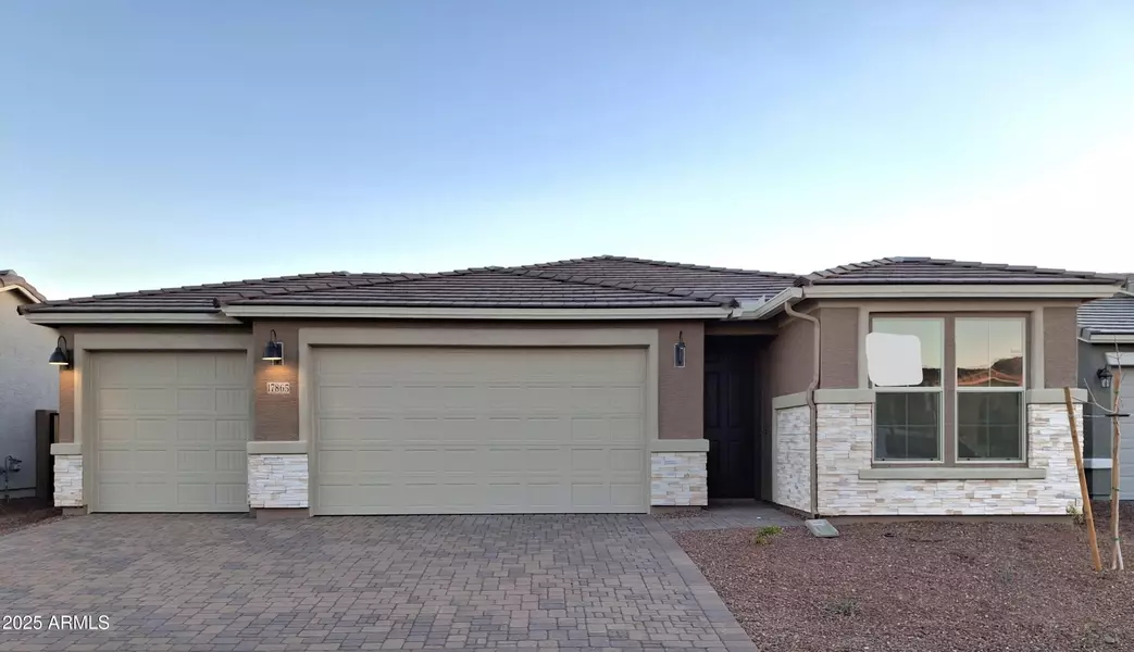 17865 W BLUE SKY Drive, Surprise, AZ 85387