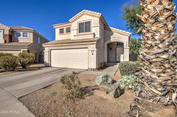 13556 W DESERT FLOWER Drive, Goodyear, AZ 85395