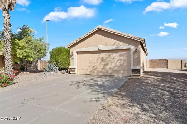 San Tan Valley, AZ 85143,28691 N OPAL Court