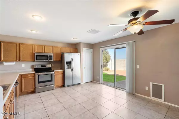 San Tan Valley, AZ 85143,28691 N OPAL Court