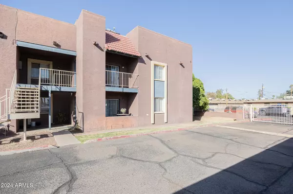 Phoenix, AZ 85032,16602 N 25TH Street #226