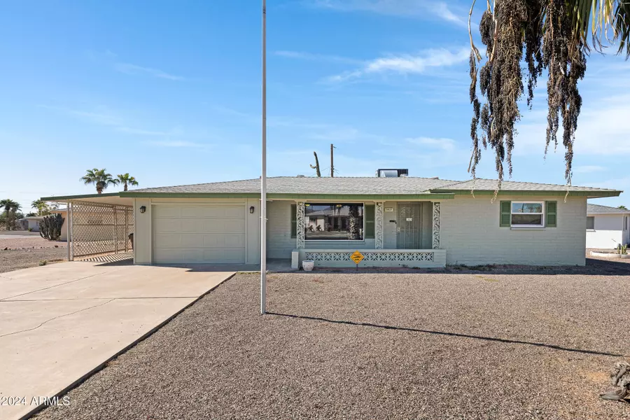 5527 E COLBY Street, Mesa, AZ 85205