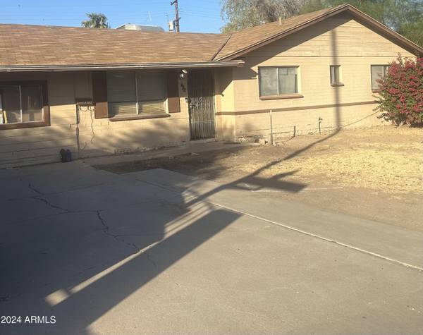 132 W ORCHID Lane,  Chandler,  AZ 85225