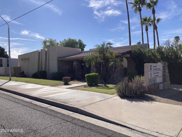 2530 S RURAL Road, Tempe, AZ 85282