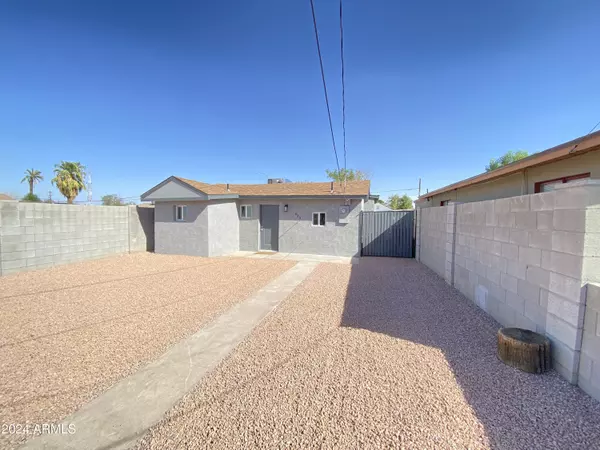 Mesa, AZ 85201,533 N SIRRINE --