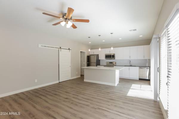 Mesa, AZ 85204,1119 S STAPLEY Drive #106