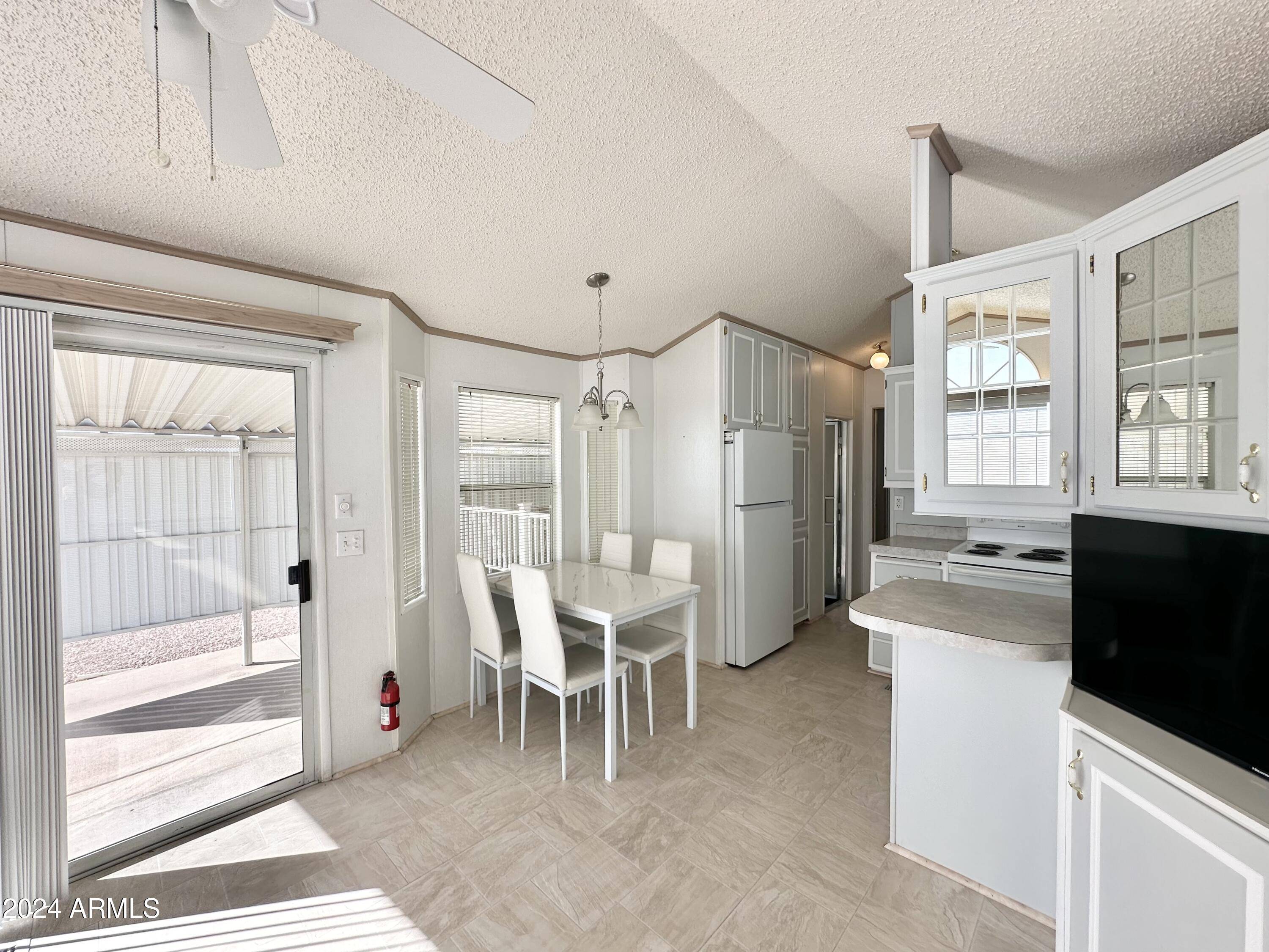 225 S MOTHERLODE Drive, Apache Junction, AZ 85119