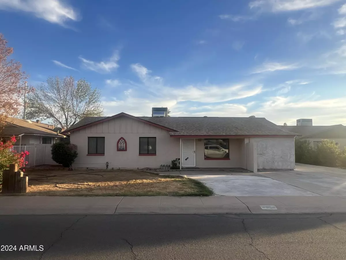 Phoenix, AZ 85029,3509 W LUPINE Avenue