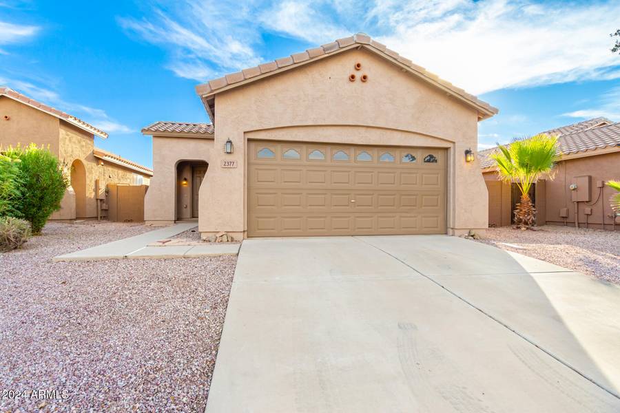 2377 W GOLD DUST Avenue, San Tan Valley, AZ 85144