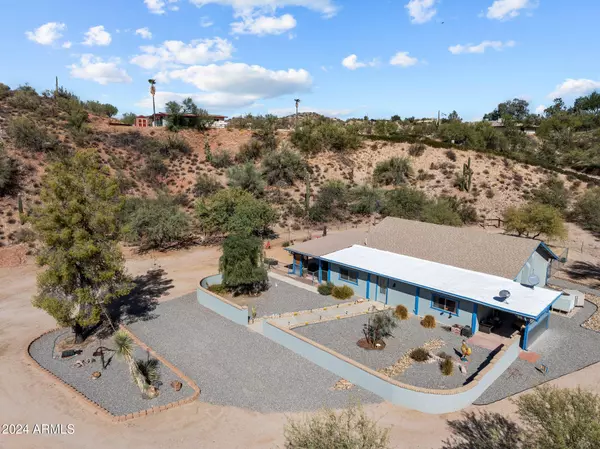 51027 N 297TH Avenue, Wickenburg, AZ 85390