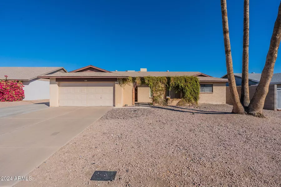 808 W BELL DE MAR Drive, Tempe, AZ 85283