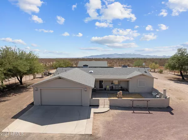 Wittmann, AZ 85361,34622 N 214TH Drive