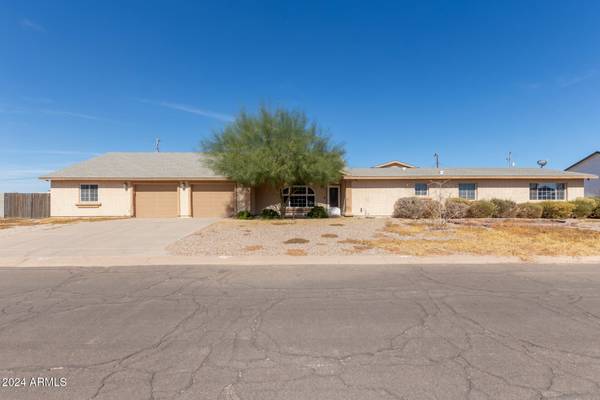 9960 W DEVONSHIRE Drive, Arizona City, AZ 85123