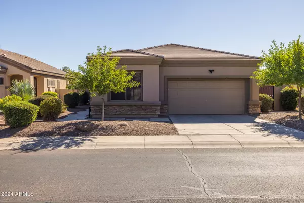 6771 S PINEHURST Drive, Gilbert, AZ 85298