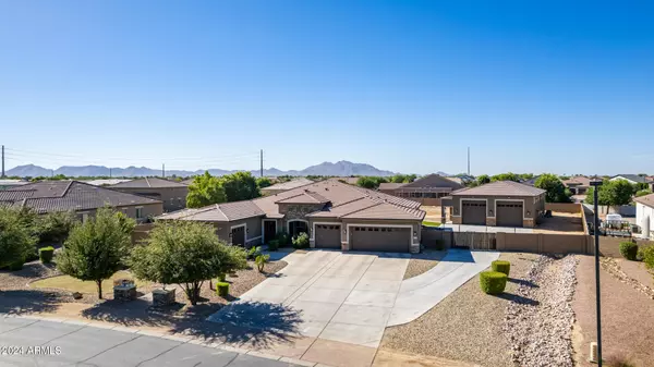 Queen Creek, AZ 85142,19737 E WILLOW Drive