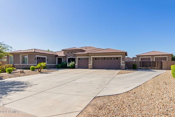 Queen Creek, AZ 85142,19737 E WILLOW Drive