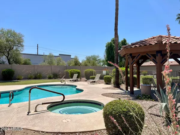 6720 E Encanto Street #84, Mesa, AZ 85205