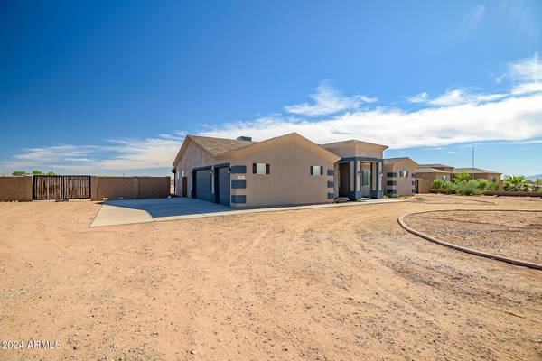 Wittmann, AZ 85361,29817 N 223RD Avenue