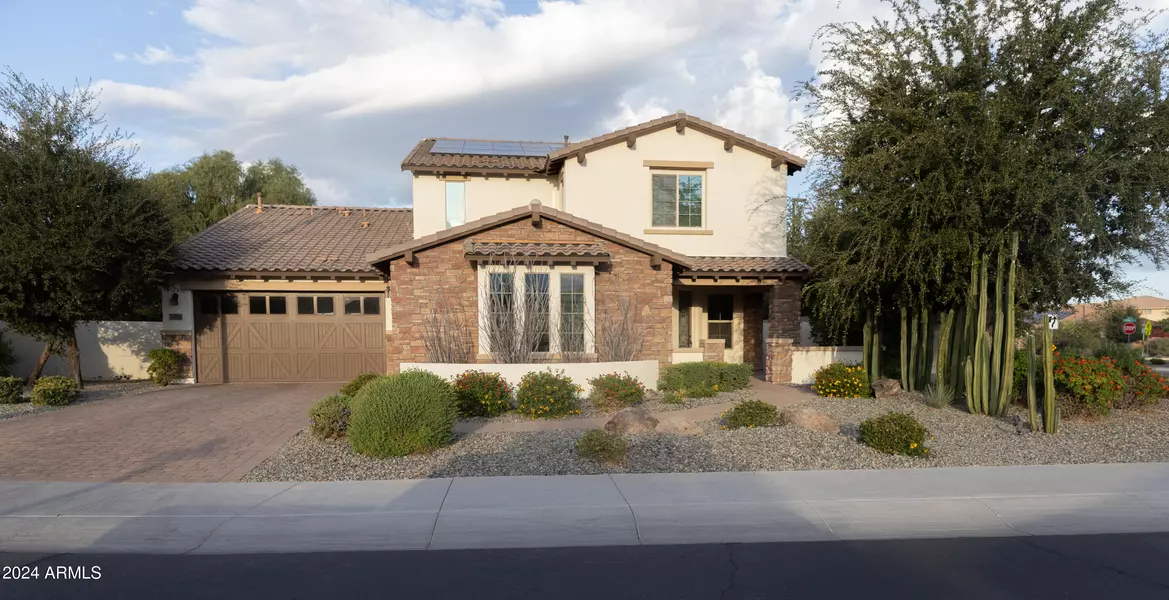 5298 S FOREST Avenue, Gilbert, AZ 85298