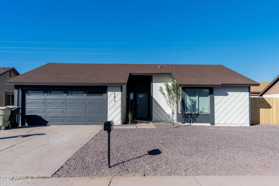 4614 N 79TH Avenue, Phoenix, AZ 85033