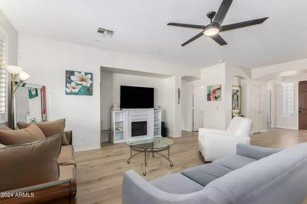 Goodyear, AZ 85395,14632 W COLUMBUS Avenue