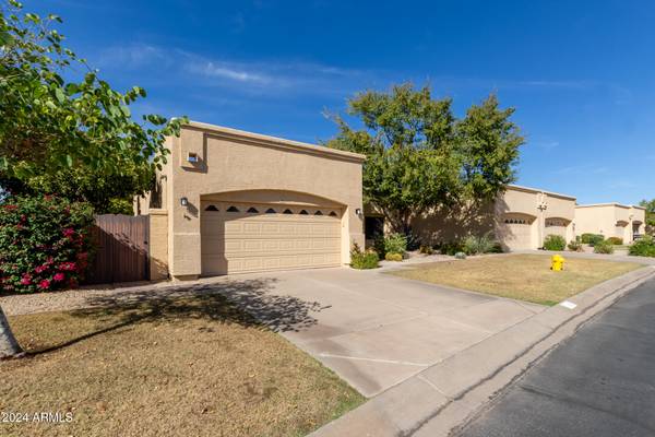 Mesa, AZ 85205,5505 E MCLELLAN Road #9