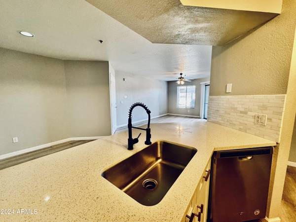 2025 E CAMPBELL Avenue #132, Phoenix, AZ 85016