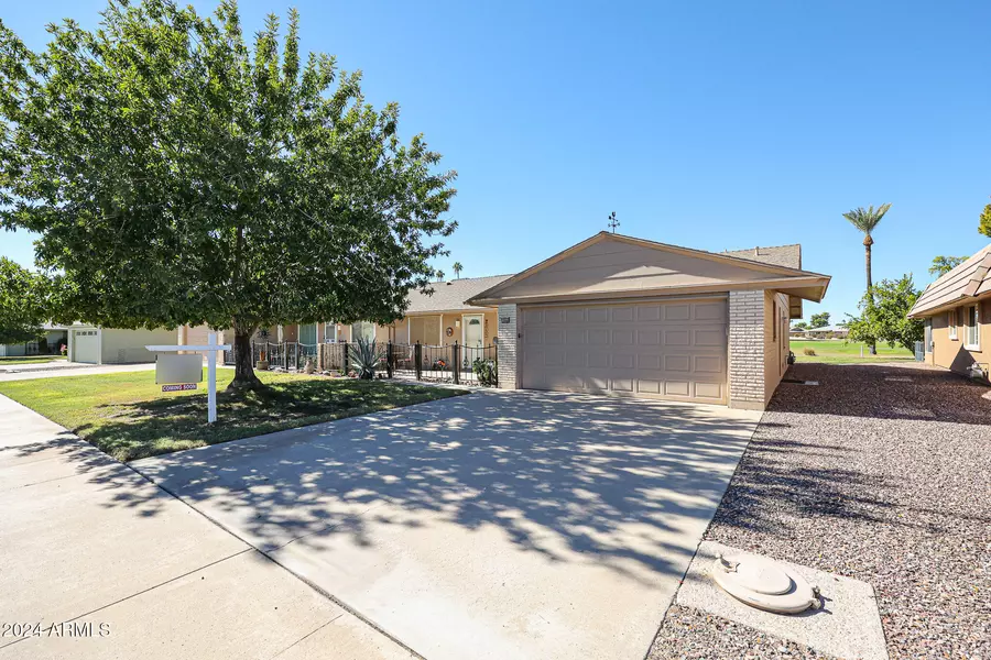 10444 W PRAIRIE HILLS Circle, Sun City, AZ 85351