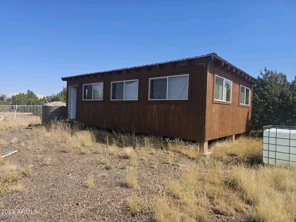 Vernon, AZ 85940,NE CR 8412 -- #-