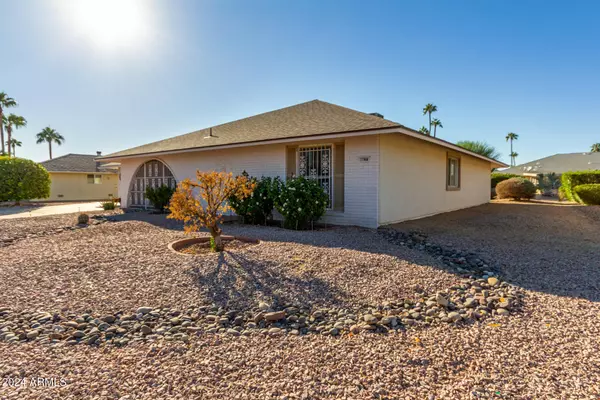 Sun City West, AZ 85375,17808 N BUNTLINE Drive