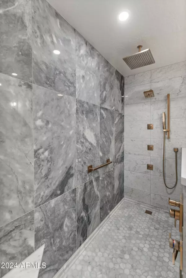 Phoenix, AZ 85054,21320 N 56th Street #1179