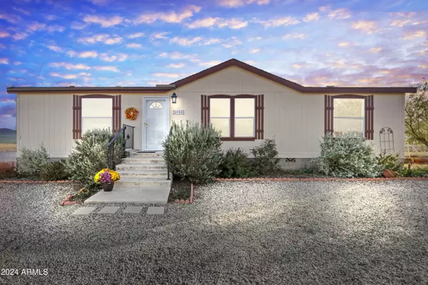 5954 E CALLE LINDA --,  Hereford,  AZ 85615