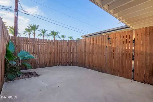 Phoenix, AZ 85014,1441 E MARYLAND Avenue #12