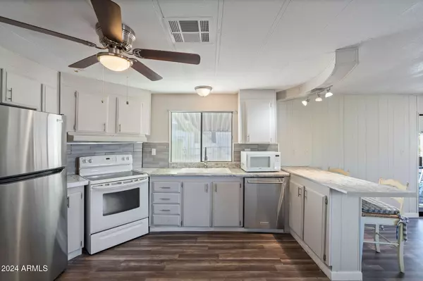 Tempe, AZ 85282,2609 W Southern Avenue #333