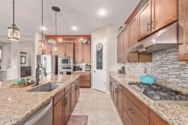 Queen Creek, AZ 85142,19594 E RAVEN Drive