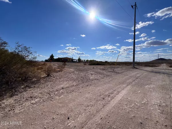 Tonopah, AZ 85354,0 S 351st Avenue #-