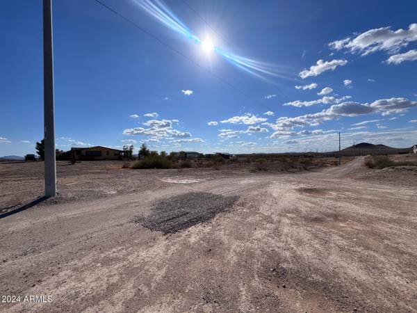 Tonopah, AZ 85354,0 S 351st Avenue #-