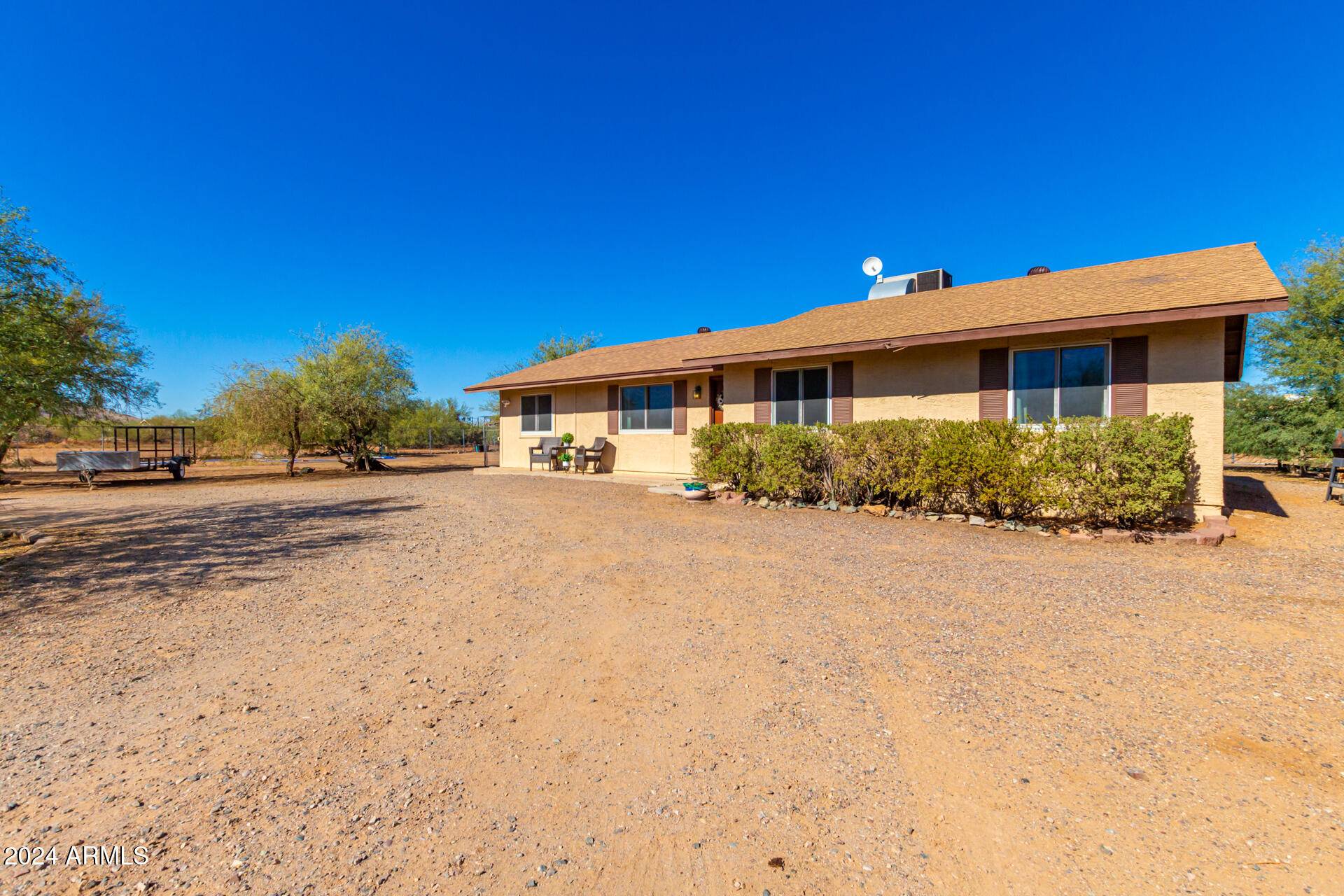 Phoenix, AZ 85086,118 E GALVIN Street