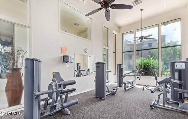 Scottsdale, AZ 85254,4925 E DESERT COVE Avenue #350