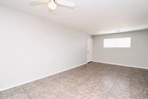 Mesa, AZ 85213,2650 E McKellips Road #222