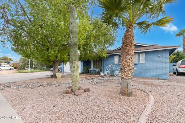 2349 W DEL CAMPO Circle, Mesa, AZ 85202