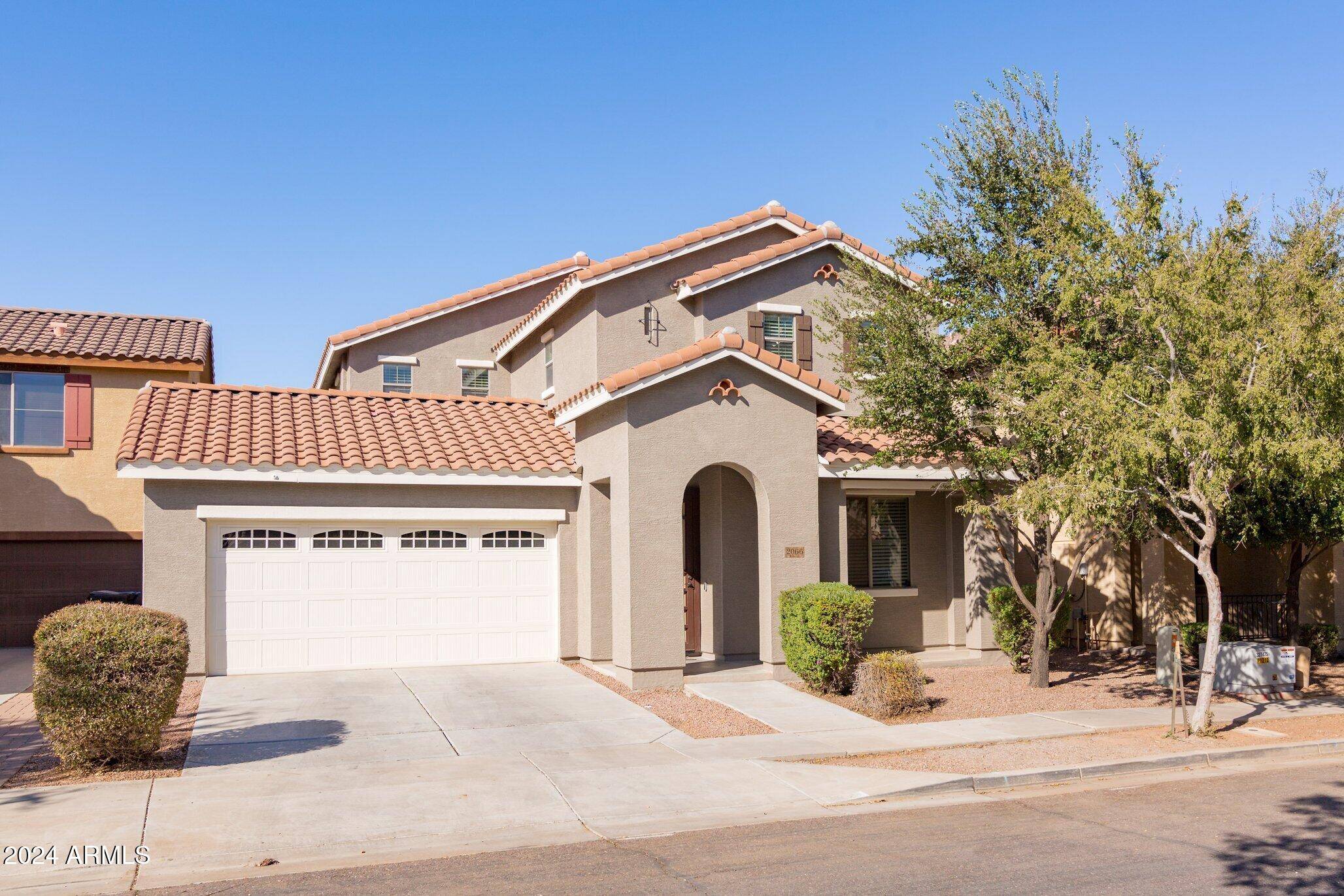 2066 S MARTINGALE Road,  Gilbert,  AZ 85295