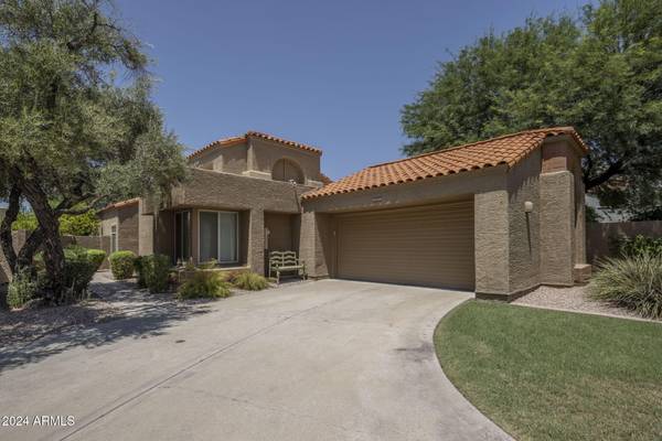 9240 N 101st Place, Scottsdale, AZ 85259