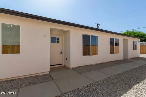 1005 S 17TH Avenue, Phoenix, AZ 85007