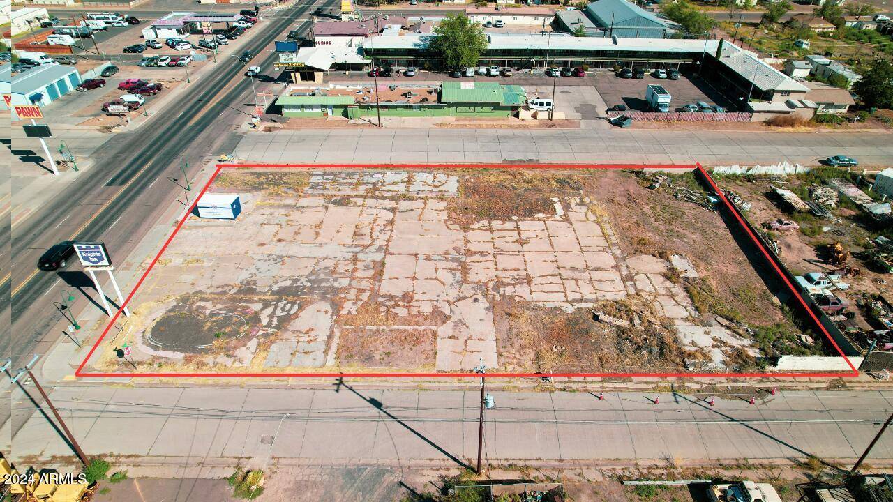 Holbrook, AZ 86025,602 Navajo Boulevard #-