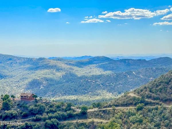 Crown King, AZ 86343,0 E Lincoln Ridge Rd. 4 acres -- #-