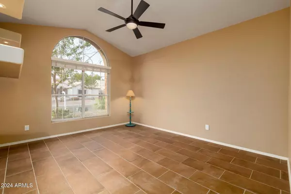 Chandler, AZ 85226,851 N PINEVIEW Drive