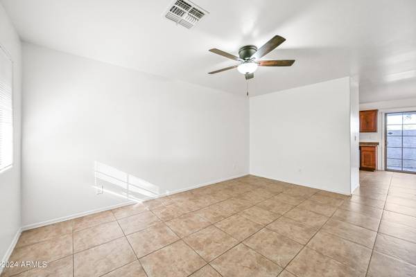 Phoenix, AZ 85021,2419 W VISTA Avenue #5