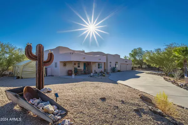 2185 W HIGHRIDGE Road,  Wickenburg,  AZ 85390