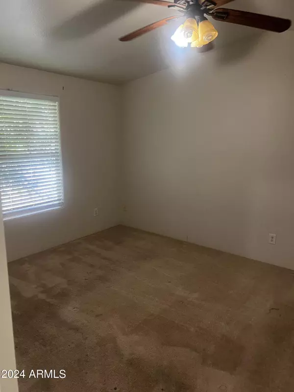 Mesa, AZ 85208,9431 E Coralbell Avenue #113